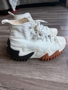 Converse Run Star Motion Platform High Top Sneakers Cream Women’s 6.5